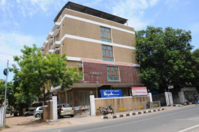 Гостиница Lloyds Serviced Apartments, Near Music Academy  Chennai